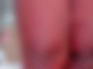 Live cam show with Naomi King - Sexy on StripNow