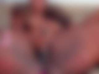 Live cam show with Naomi King - Ebony on TeamSkeetLive | colombia
