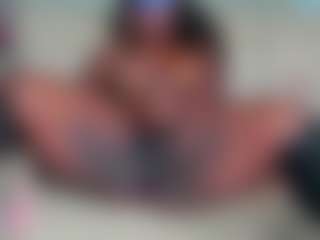 Live cam show with Naomi King - Black Big Ass on Camming Site