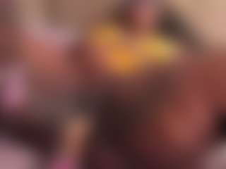 Live cam show with Naomi King - Squirt Big Tits on Fling VIP Chat