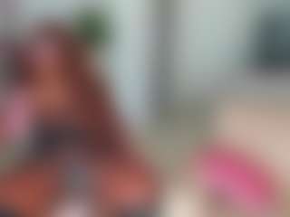 Live cam show with Naomi King - Black BBW on 1on1-livenow