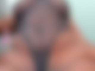 Live cam show with Naomi King - Smoking on Camsoda