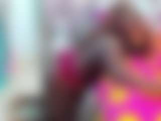 Live cam show with Naomi King - Black HD on xfollow cams
