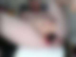 Live cam show with vickysexyx - Blonde Hair on googirlz