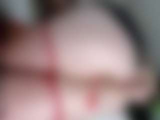 Live cam show with vickysexyx - Glasses on CamSodaAdn