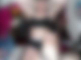Live cam show with vickysexyx - Shaved Pussy on Dolls Live