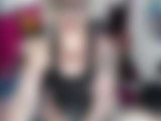 Live cam show with vickysexyx - Grey Eyes on Mixed Magazine Live