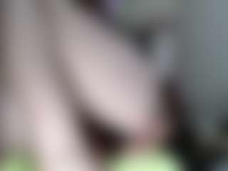 Live cam show with vickysexyx - Latina on Camsoda | colombia