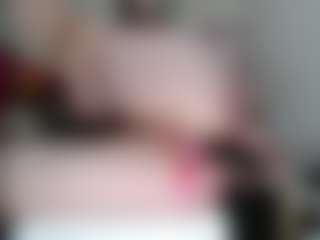 Live cam show with vickysexyx - Bikini on live18s.com