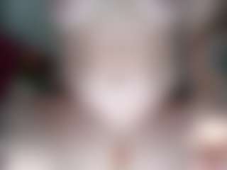 Live cam show with vickysexyx - Solo on sexylivex.com