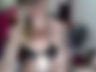 Live cam show with vickysexyx - Athletic on sexylive.show