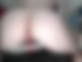 Live cam show with vickysexyx - Oil on Hubzter Live
