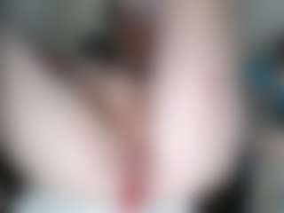 Live cam show with vickysexyx - Bedroom on StripNow