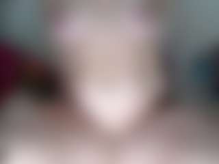 Live cam show with vickysexyx - Athletic on Gym Cam Girls