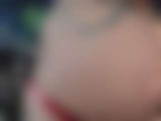 QueenLamia's Live Sex Cam Show