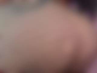 QueenLamia's Live Sex Cam Show