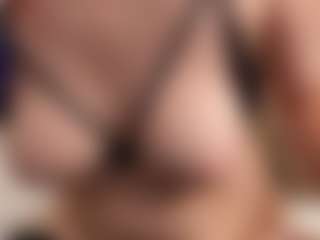 bushe1's Live Sex Cam Show