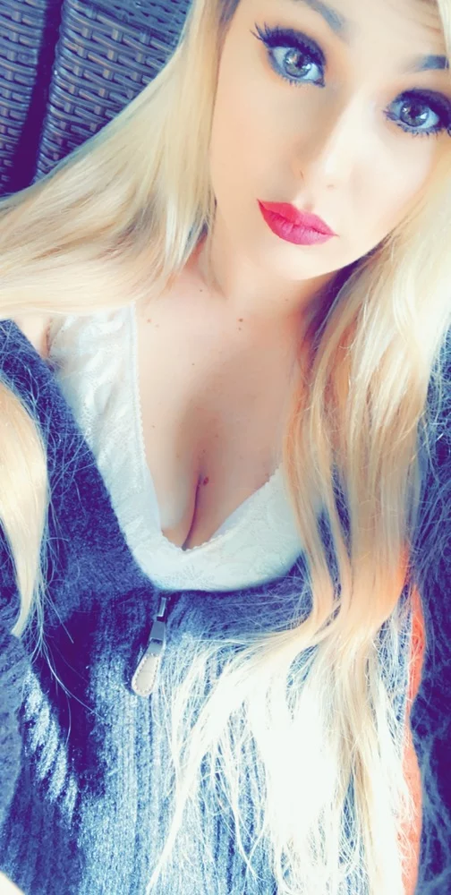 boobooxxkittyxxfuck's Live Sex Cam Show