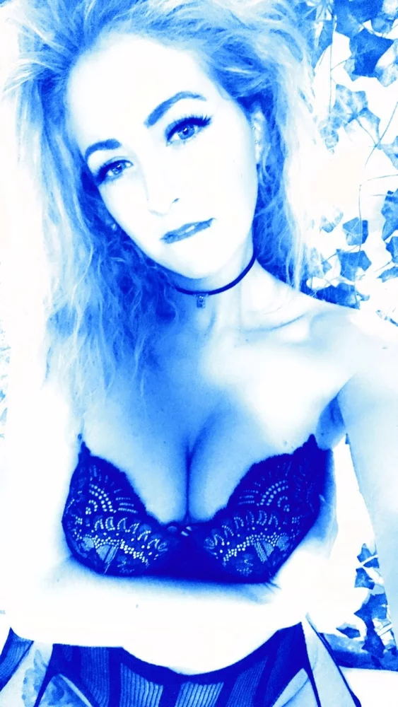 Tarra Rose's Live Sex Cam Show