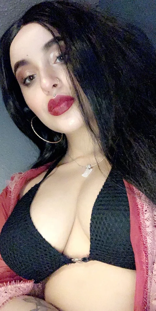 lilysdiamond's Live Sex Cam Show