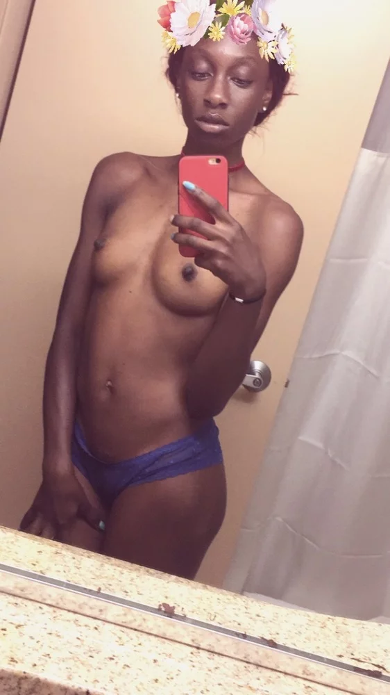 brownlemonade's Live Sex Cam Show