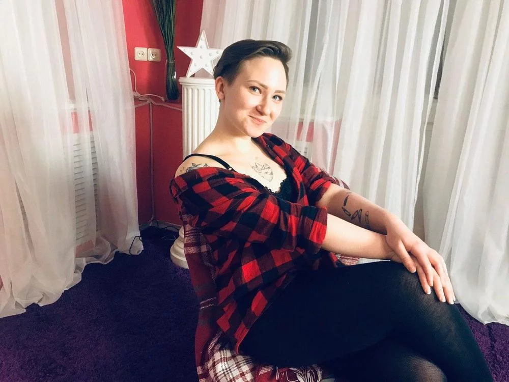 stephanieweb's Live Sex Cam Show