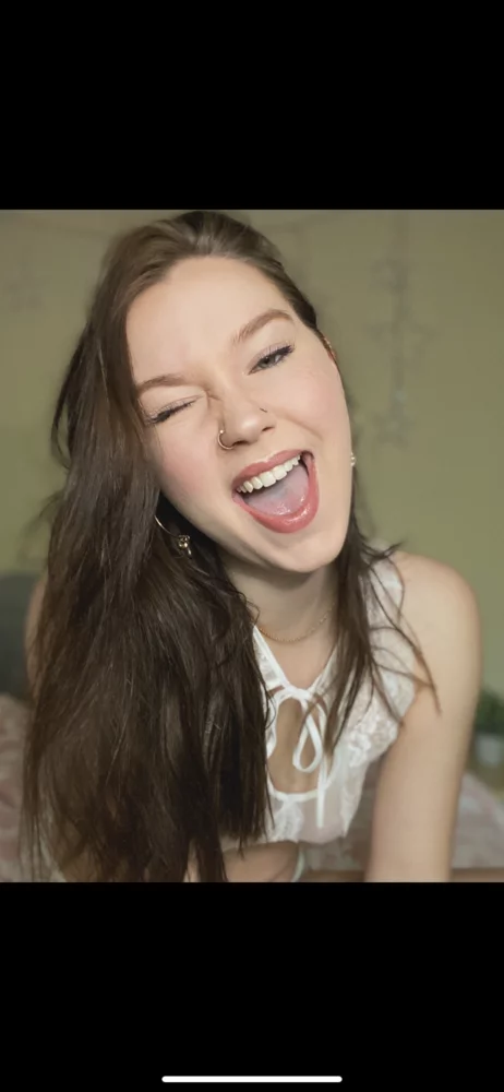 venicequeen's Live Sex Cam Show