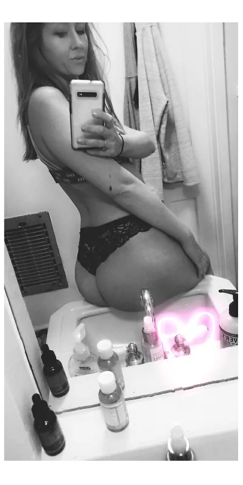 haileyjay60's Live Sex Cam Show
