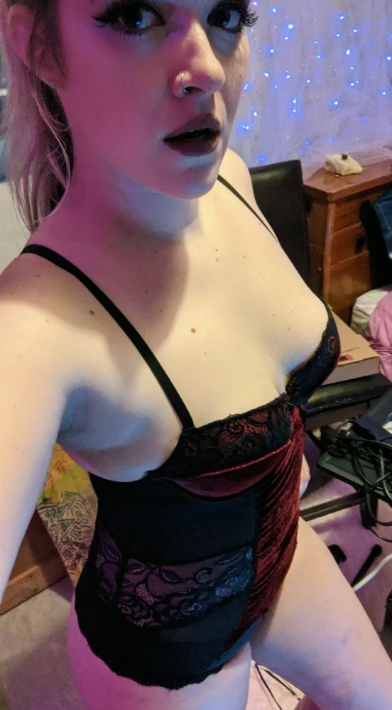 sailor.poon's Live Sex Cam Show