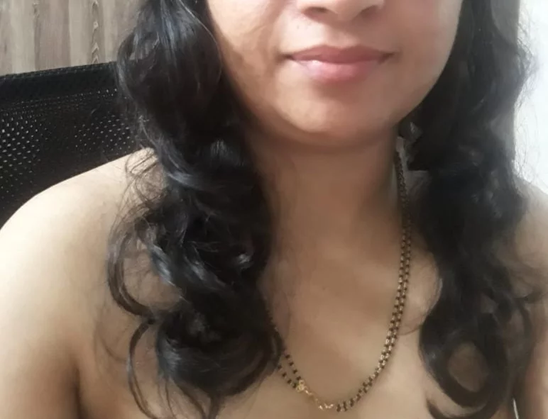 sexyniharika's Live Sex Cam Show