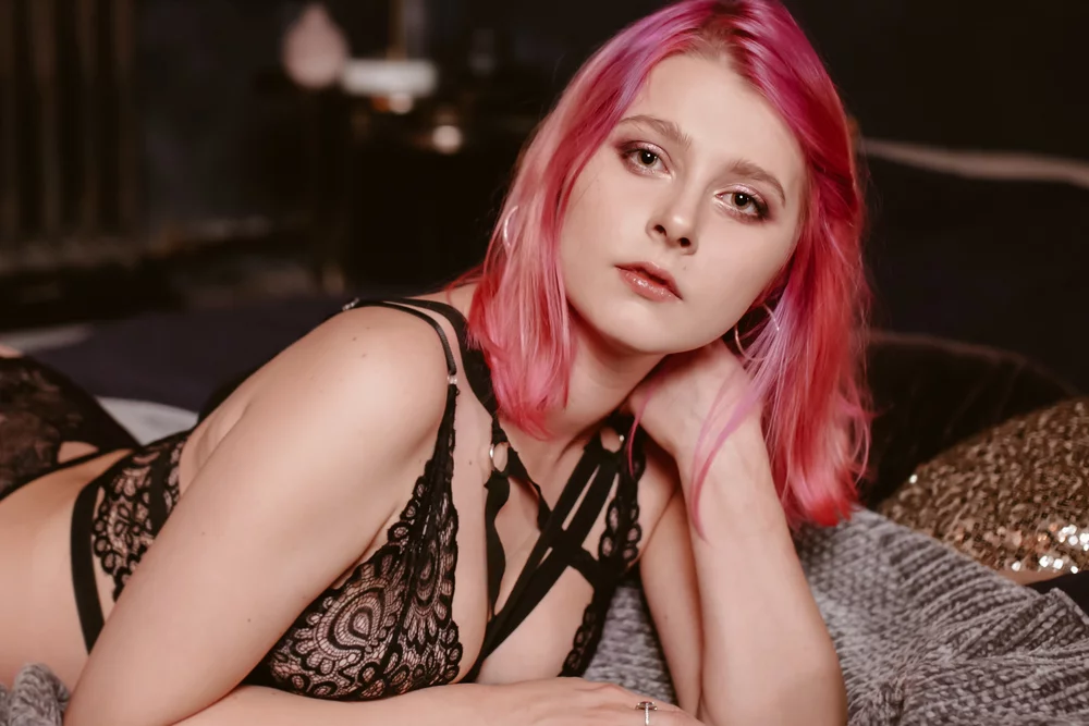 Helen's Live Sex Cam Show