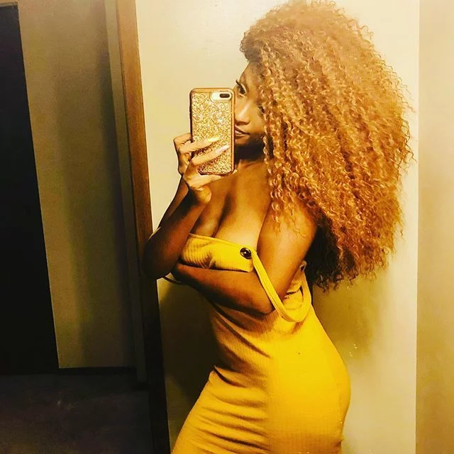 serenity2395's Live Sex Cam Show