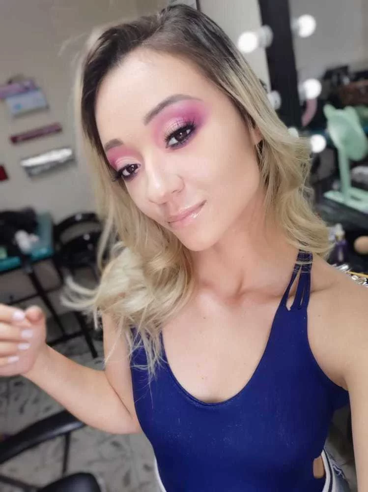 danii-doll's Live Sex Cam Show