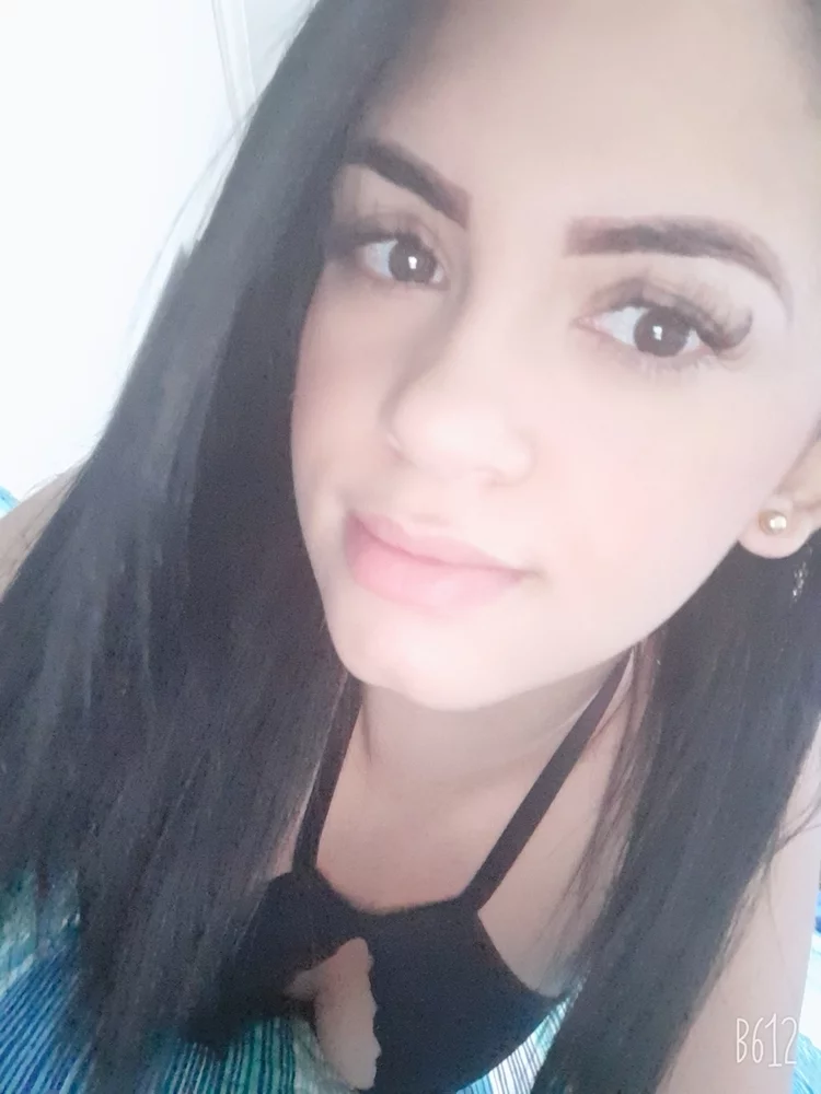 renata-klosst's Live Sex Cam Show