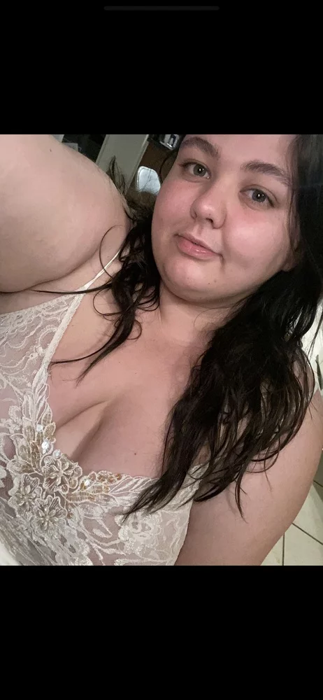 hazel-xox's Live Sex Cam Show