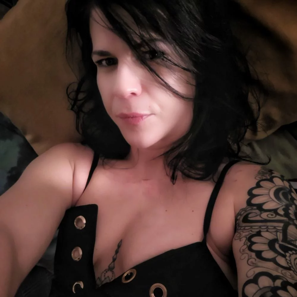 DeviantSweetie's Live Sex Cam Show