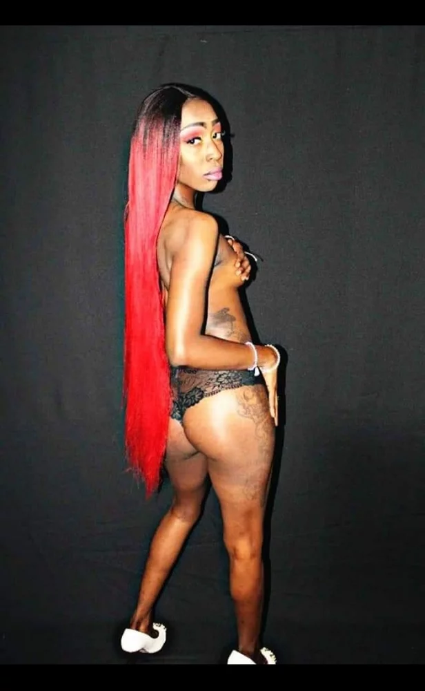bobbiboss420's Live Sex Cam Show