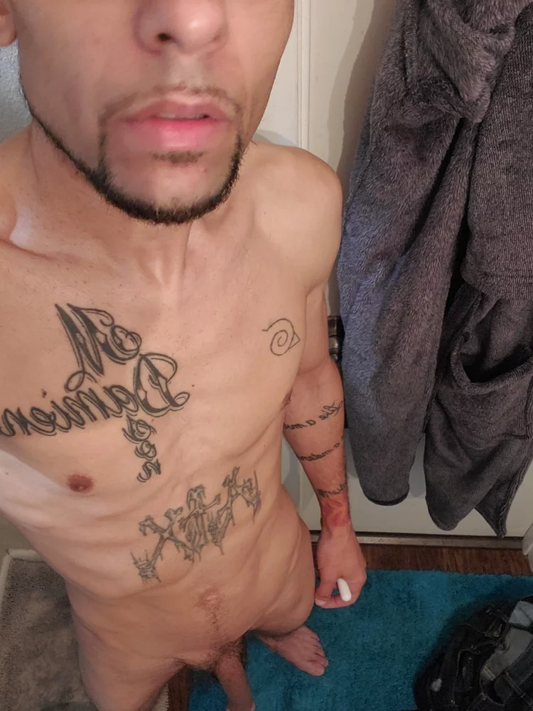 senpaiphresh's Live Sex Cam Show