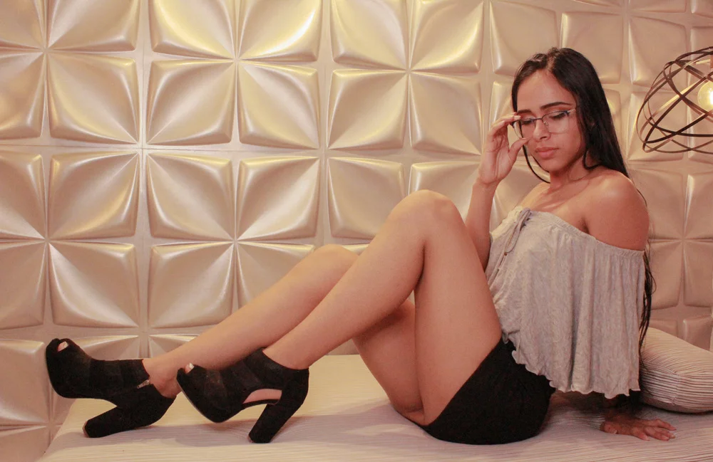 manuelahall's Live Sex Cam Show