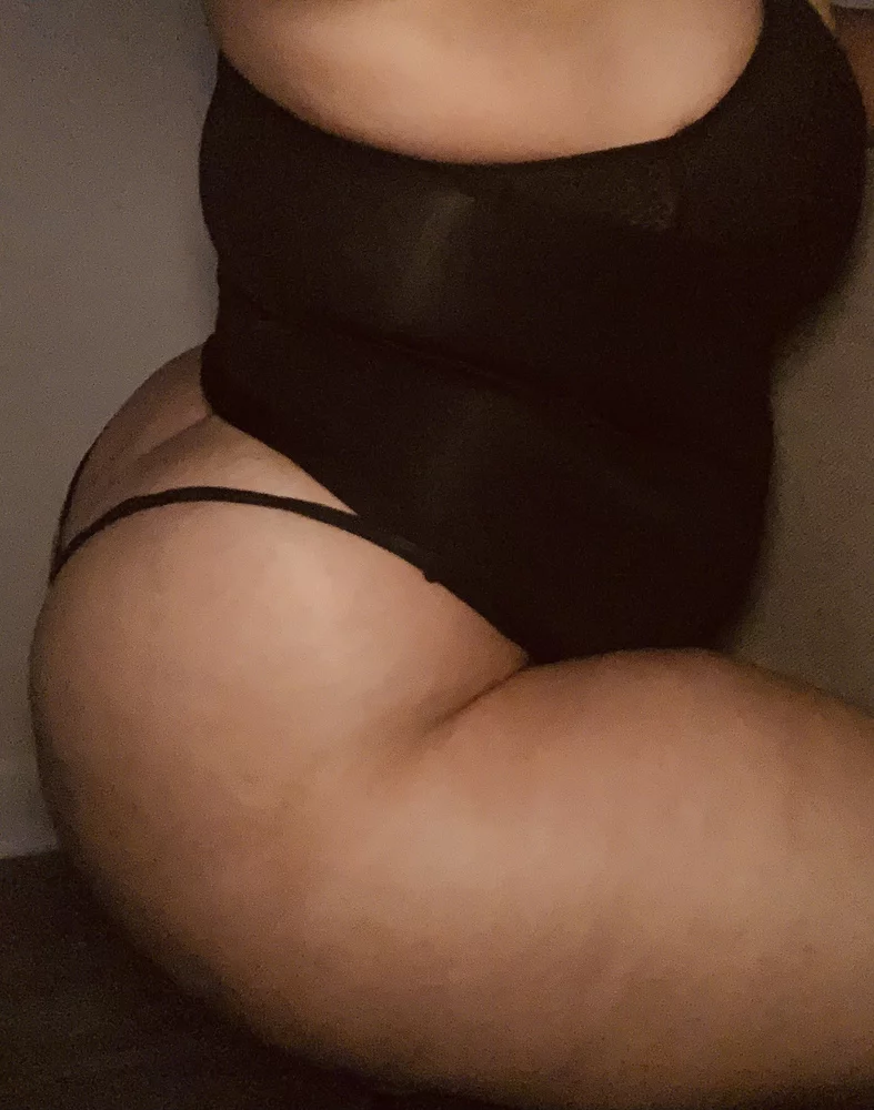 luciousbb's Live Sex Cam Show