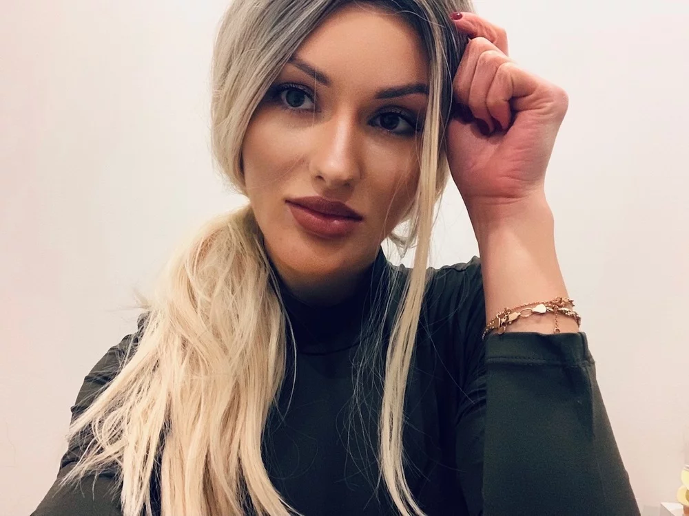 evangelica's Live Sex Cam Show