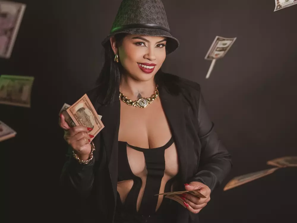 Mistress Ary's Live Sex Cam Show