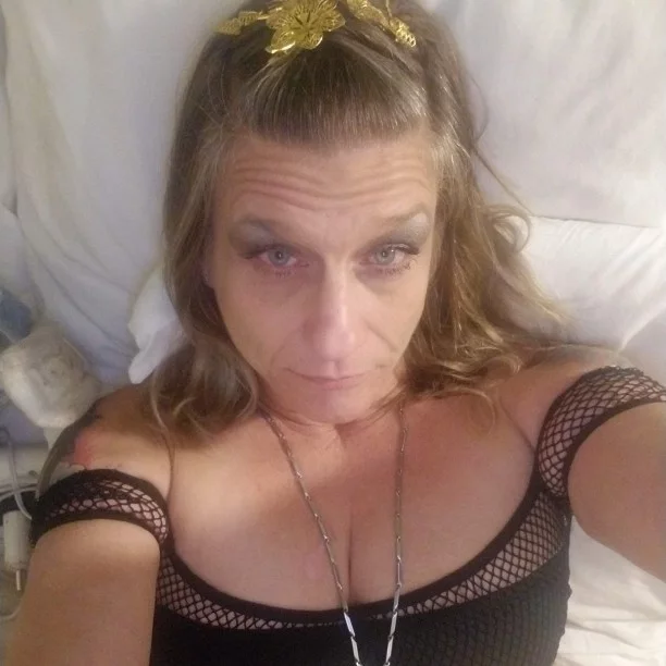 milfgilf4u's Live Sex Cam Show