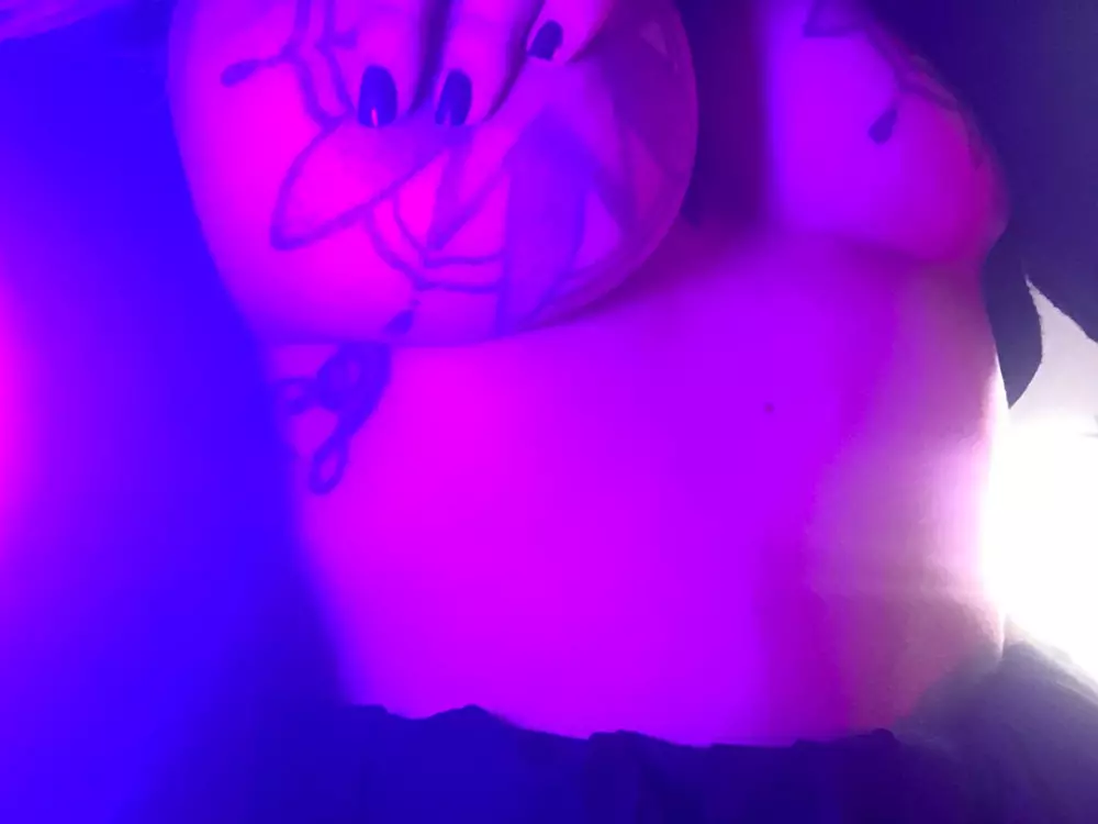 Your Goth Tattoed GF's Live Sex Cam Show