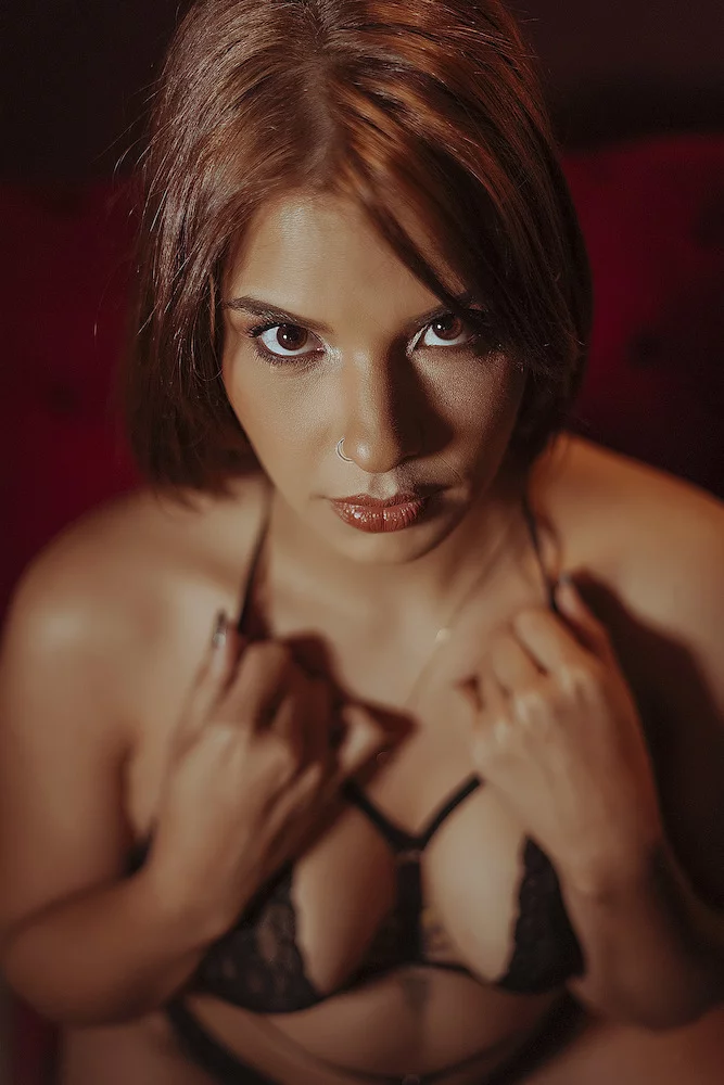 alice-diamon1's Live Sex Cam Show