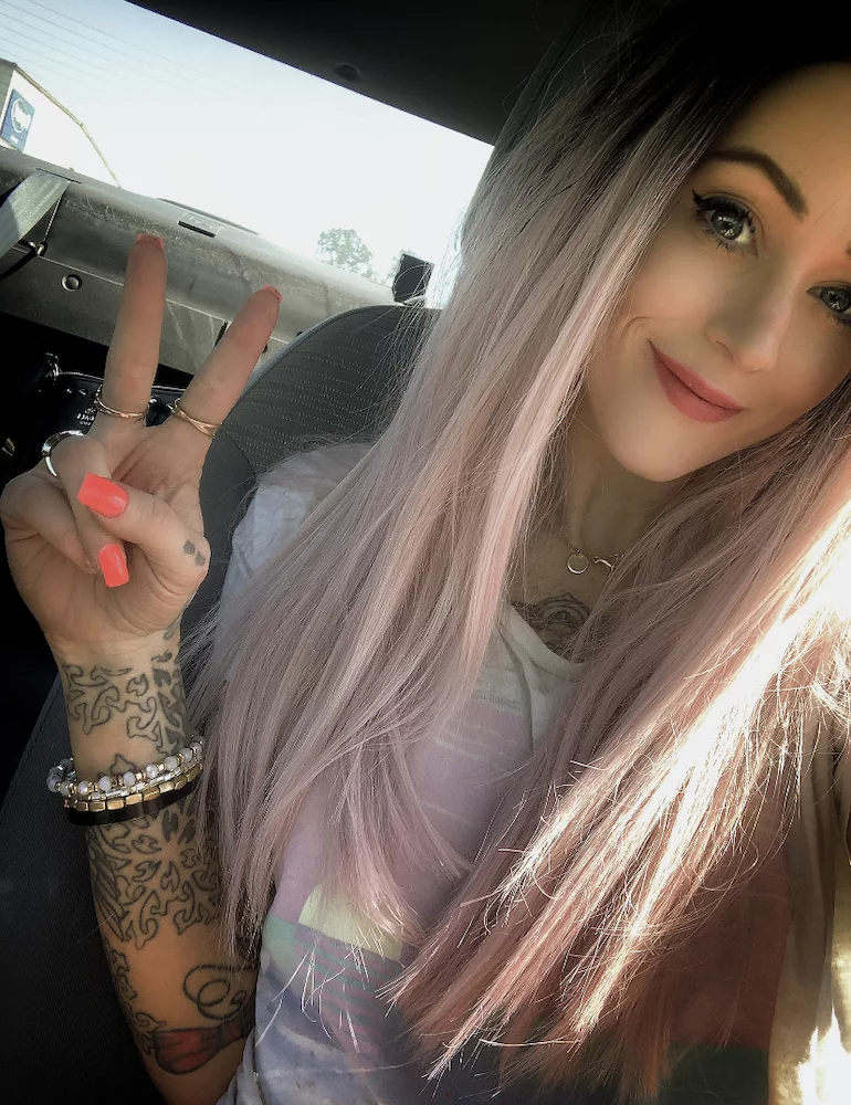 Journey-chey's Live Sex Cam Show