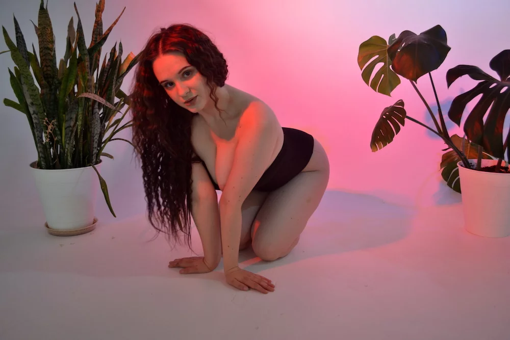 Eva-Grin's Live Sex Cam Show