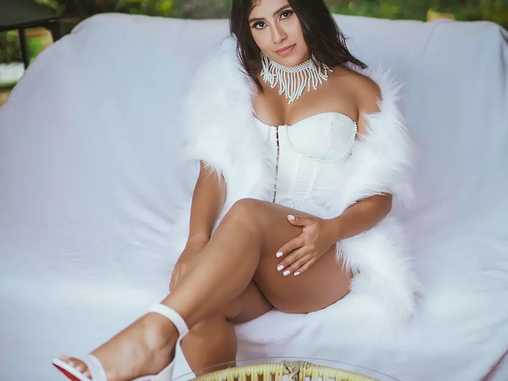Lau's Live Sex Cam Show