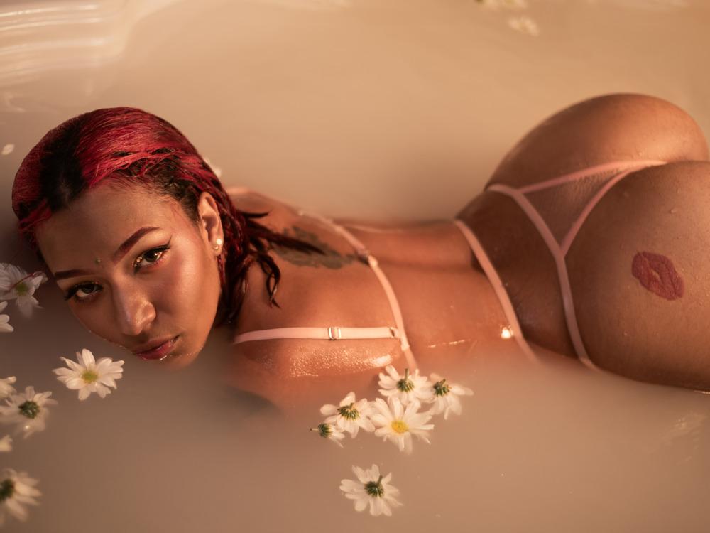 jessicarabbit cam