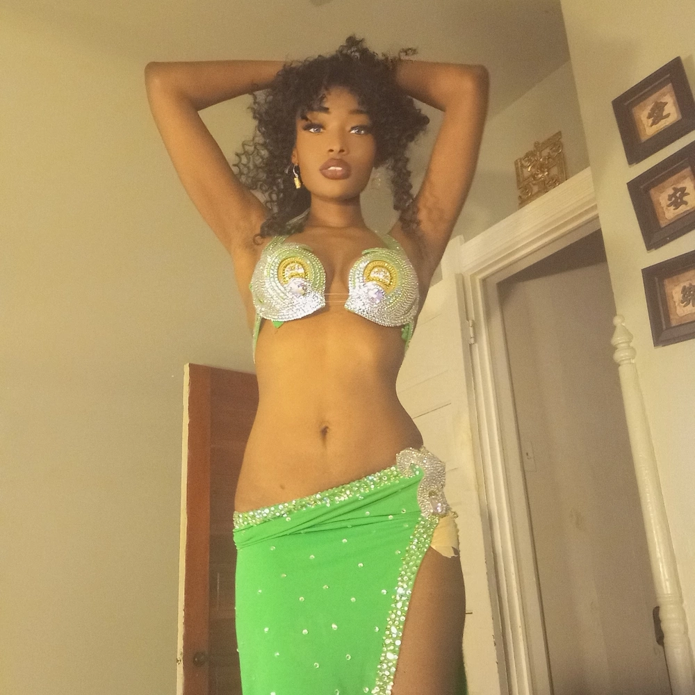 Courtney's Live Sex Cam Show